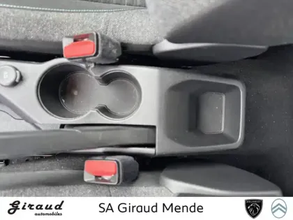 Photo 28 Peugeot 208  PureTech 100 S&S BVM6