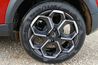 Photo 11 Citroën C3  Turbo 100 ch BVM6