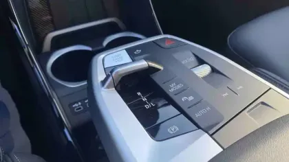 Photo 9 BMW X1  sDrive 18i 136ch DKG7