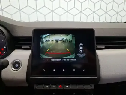 Photo 19 Renault Clio  E-Tech hybride 145