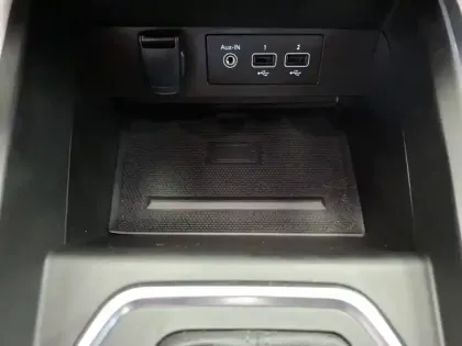 Photo 24 Renault Clio  E-Tech hybride 145