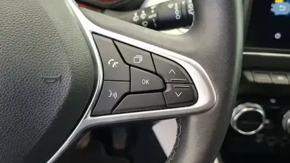 Photo 32 Renault Clio  E-Tech hybride 145