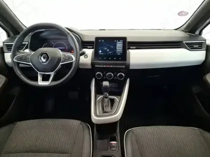 Photo 10 Renault Clio  E-Tech hybride 145