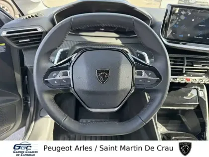 Photo 12 Peugeot 208  Hybrid 100 e-DCS6