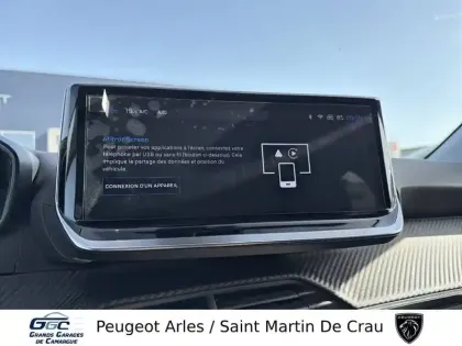 Photo 17 Peugeot 208  Hybrid 100 e-DCS6