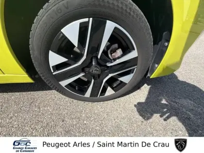 Photo 13 Peugeot 208  Hybrid 100 e-DCS6