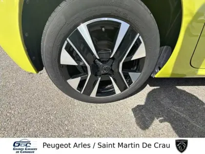 Photo 12 Peugeot 208  Hybrid 100 e-DCS6