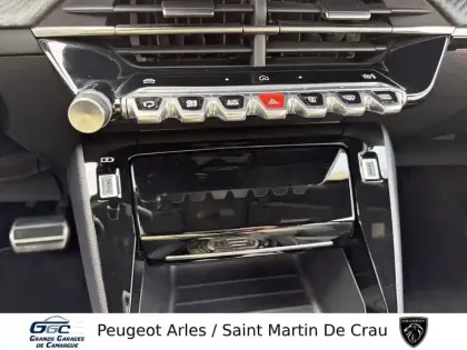 Photo 14 Peugeot 2008  Hybrid 145 e-DCS6