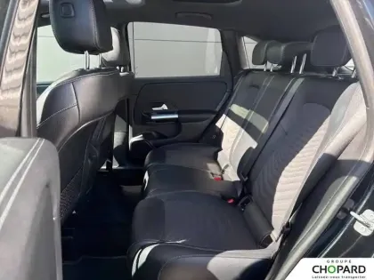 Photo 17 Mercedes Classe B  180 d 8G-DCT