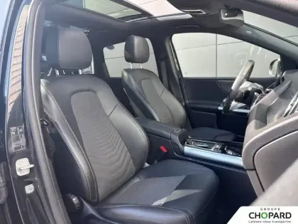 Photo 12 Mercedes Classe B  180 d 8G-DCT