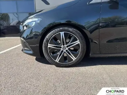 Photo 24 Mercedes Classe B  180 d 8G-DCT