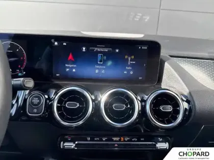 Photo 13 Mercedes Classe B  180 d 8G-DCT