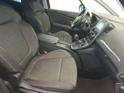 Photo 8 Renault Scenic  TCe 115 FAP