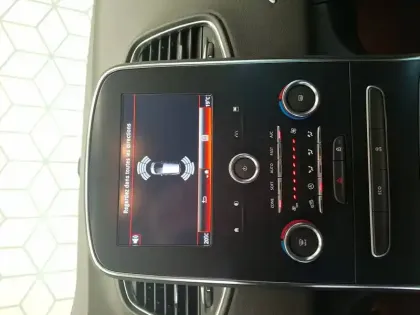 Photo 16 Renault Scenic  TCe 115 FAP