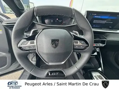 Photo 16 Peugeot 2008  Hybrid 145 e-DCS6