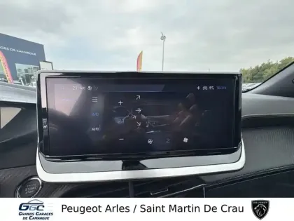 Photo 19 Peugeot 2008  Hybrid 145 e-DCS6