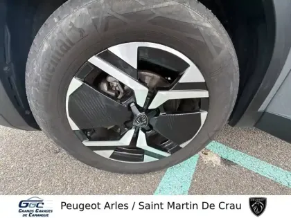 Photo 13 Peugeot 2008  Hybrid 145 e-DCS6