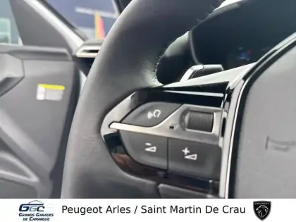 Photo 25 Peugeot 2008  Hybrid 145 e-DCS6