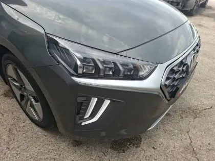 Photo 35 Hyundai Ioniq  Hybrid 141 ch
