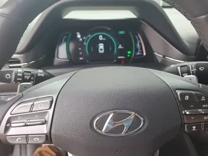 Photo 29 Hyundai Ioniq  Hybrid 141 ch