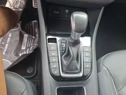 Photo 30 Hyundai Ioniq  Hybrid 141 ch