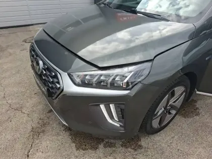 Photo 33 Hyundai Ioniq  Hybrid 141 ch