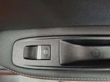 Photo 13 Renault Arkana  E-Tech 145