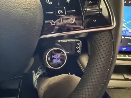 Photo 27 Renault Scenic  E-Tech électrique 220 ch grande autonomie