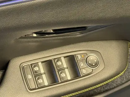 Photo 12 Renault Scenic  E-Tech électrique 220 ch grande autonomie