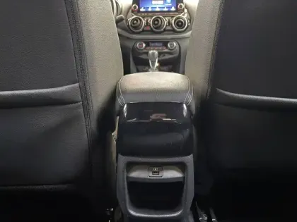 Photo 31 Nissan Juke  HYBRID 143