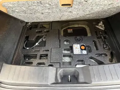 Photo 42 Nissan Juke  HYBRID 143