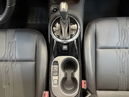Photo 30 Nissan Juke  HYBRID 143