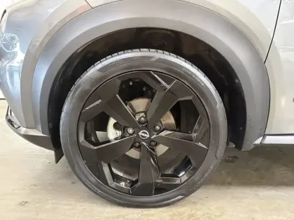 Photo 38 Nissan Juke  HYBRID 143
