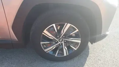 Photo 13 Hyundai Tucson  1.6 T-GDI 230 Hybrid BVA6