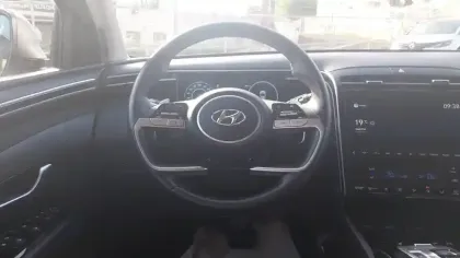 Photo 5 Hyundai Tucson  1.6 T-GDI 230 Hybrid BVA6