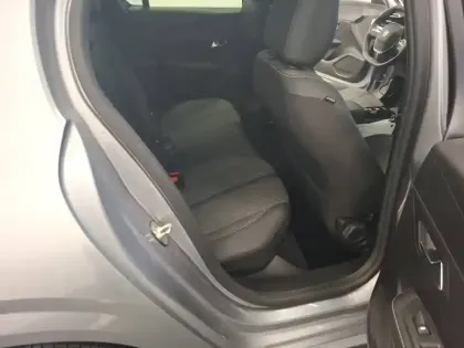 Photo 31 Peugeot 208  Hybrid 100 e-DCS6