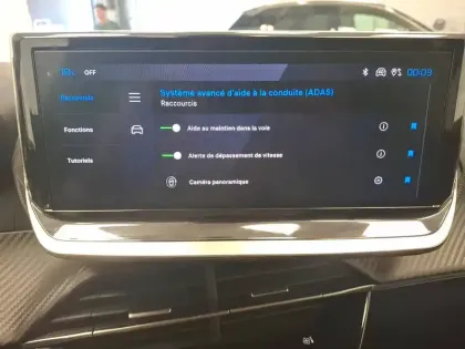 Photo 18 Peugeot 208  Hybrid 100 e-DCS6