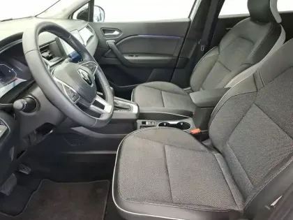 Photo 11 Renault Captur  TCe 140 EDC - 21