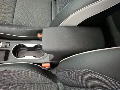 Photo 22 Renault Captur  TCe 140 EDC - 21