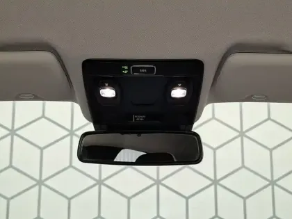 Photo 39 Renault Captur  TCe 140 EDC - 21