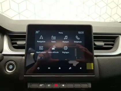 Photo 17 Renault Captur  TCe 140 EDC - 21