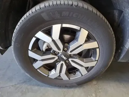 Photo 38 Dacia Duster  Blue dCi 115 4x2