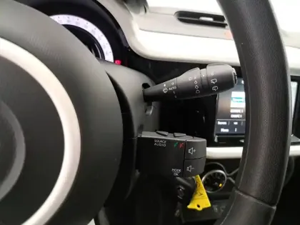 Photo 28 Renault Twingo  III Achat Intégral - 21