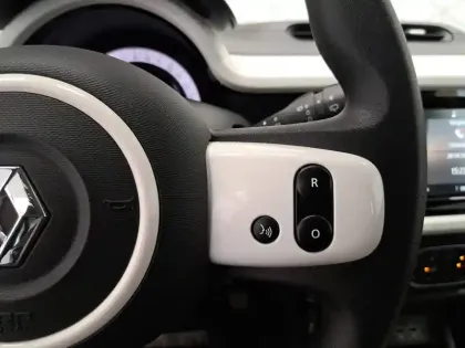 Photo 30 Renault Twingo  III Achat Intégral - 21