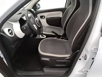 Photo 25 Renault Twingo  III Achat Intégral - 21