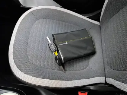 Photo 36 Renault Twingo  III Achat Intégral - 21