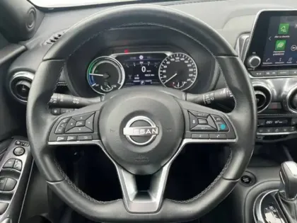Photo 11 Nissan Juke  HYBRID 143