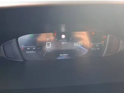 Photo 11 Peugeot 308  SW BlueHDi 130ch S&S EAT8