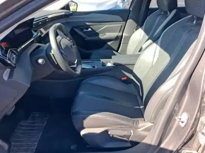 Photo 8 Peugeot 308  SW BlueHDi 130ch S&S EAT8