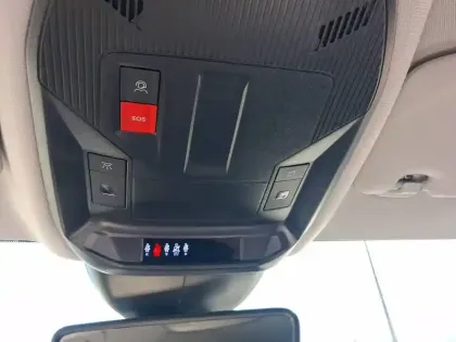 Photo 17 Peugeot 308  SW BlueHDi 130ch S&S EAT8